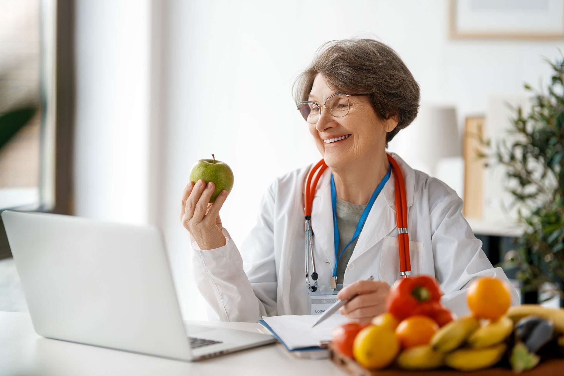 Doctor working in a medicine office.